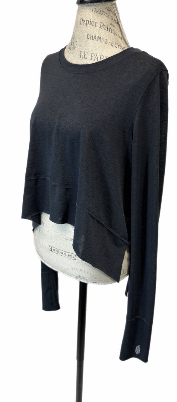 FP Movement Black Layered Crop Top Long Sleeve Raw Hem Athleisure Yoga Medium